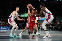 El Baskonia sonríe en la batalla de triples ante el Bayern