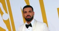 Drake Kicks Off Triple-Headlining Wireless Festival Appearance