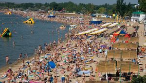 Tourism Drops By 60% For Anapa Amid Oil Spill Concerns