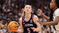 UConn vs South Carolina live updates: NCAA championship score, Paige Bueckers highlights