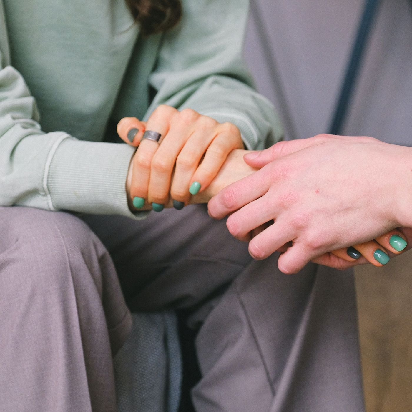 Psikolojik İlk Yardım Nedir? Travmatik Olaylar Yaşayan İnsanlara Nasıl Yaklaşmalısınız?