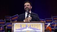 Mamdani rallies with Sanders and Ocasio-Cortez as Democrats close ranks around NYC mayoral nominee | CNN Politics