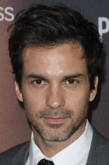 Santiago Cabrera