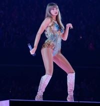 Elon Musk's Grok Imagine accused of creating explicit Taylor Swift videos - Tech Digest