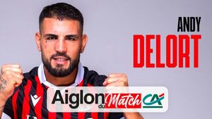 Andy Delort Returns To Allianz Riviera Amid Mixed Emotions