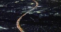 大型連休の渋滞310回　高速道、前年より減少　5日午後の東北道岩槻IC付近で60キロ