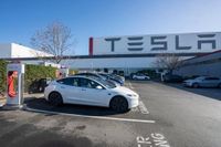 Tesla Record Highest Trade-Ins Amid Backlash Against CEO Elon Musk, Surge In Vandalism - Tesla (NASDAQ:TSLA)