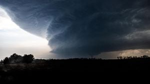 Severe Storms Hammer US Coasts Ahead Of Thanksgiving