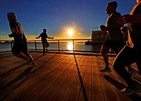 October keeps warming up with back-to-back summerlike days. Some rain chances midweek. - The Boston Globe