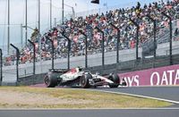 【写真特集1日目】F1日本グランプリ、鈴鹿サーキットで開幕　練習走行に観客沸く：中日新聞Web