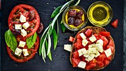 Beslenme Biçiminiz (Diyetiniz), Bilişsel Fonksiyonlarınızı Korumaya Yardımcı Olabilir!