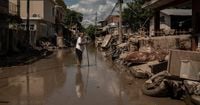 Devastating Floods in Mexico Test President Claudia Sheinbaum