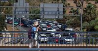 Un accidente en el túnel de Cerrado de Calderón provoca retenciones de 15 kilómetros en la A-7 a su paso por Málaga
