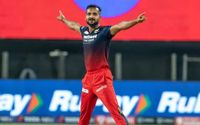 Ace Pacer Declares Himself Fit For LSG vs MI Clash After Recovering From Back Injury