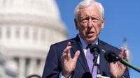 Rep. Steny Hoyer, the longest-serving House Democrat, to retire at the end of term