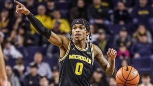 Wolverines Edge Nittany Lions 76-72