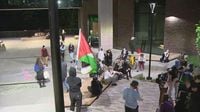 Student protesters take over University of Washington building | News.az