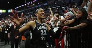 Las Vegas Aces Edge Mercury In Thrilling WNBA Finals Opener