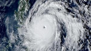 Super Typhoon Man-yi Strikes Philippines With Devastation