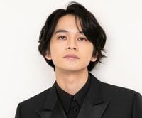 北村匠海“イケメン弟”との仲良しショット「カッコいい」「今世紀最高の兄弟！」：紀伊民報AGARA｜和歌山県のニュースサイト