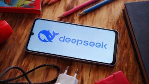 DeepSeek AI Surpasses ChatGPT As Leading Free App