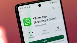 WhatsApp Users Report Download Failures This Week