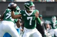 ‘This Is Embarrassing’ -- NFL Fans Slam Fox’s Panthers-Jets Broadcaster After Major Audio Issues