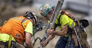 US Job Growth Stalls As Unemployment Rises In August