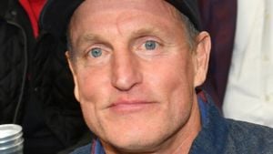 Woody Harrelson Calls Out Fauci's Actions Amid COVID Crisis