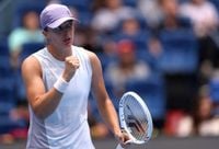 Swiatek wins 400th career match at China Open