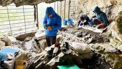 İspanya'daki Pireneler'de, Dağın 2000 Metre Yüksekliğinde Antik İnsan Yerleşimi Keşfedildi!