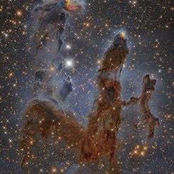 Hubble'dan Kızılötesinde Kartal Bulutsusu Sütunları