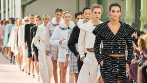 Bold And Unapologetic Beauty Trends Take Center Stage At Paris Fashion Week