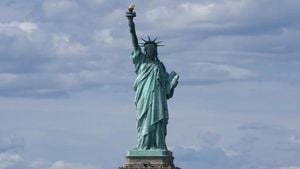 French Politician Calls For Return Of Statue Of Liberty