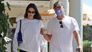 Leonardo DiCaprio Breaks Dating Rule With Vittoria Ceretti