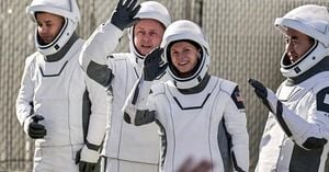 NASA Weighs Early ISS Crew Return After Medical Issue