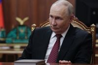 Ukraine war latest: Kremlin deals blow to peace deal with territory demand