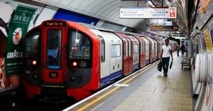 Fire Alert Sparks Chaos On London Tube During Heatwave