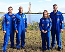 Artemis II: İnsanlığın Ay'a Geri Dönüşü!