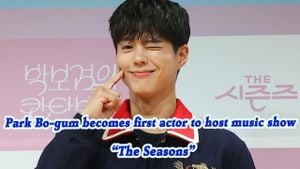 Park Bo-gum Makes His Mark As MC On 'The Seasons'