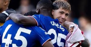 Newcastle United Edges Chelsea In Crucial Champions League Clash