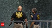 'Dangerous and unpredictable situation': NYPD shoots man dead; finds out later that he had fake gun - Times of India