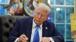 Trump Unveils $100000 H-1B Visa Fee And Gold Card