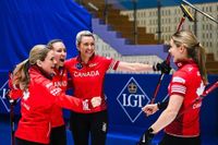 Curling Canada |   Gold in sight!