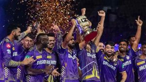 Kolkata Knight Riders IPL Trophy Tour Hits Sikkim For First Time