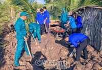 Xung kích, tình nguyện giúp dân xoá nhà tạm