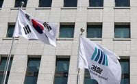 검찰, ‘대장동 사건’ 재판 1심서 김만배 징역 12년 구형