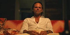 Walton Goggins Shuts Down Questions About Aimee Lou Wood Feud
