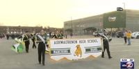 Ashwaubenon High School band marches in NYC's St. Patrick's Day Parade