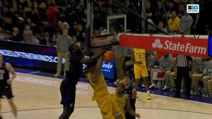 Mara And Johnson Power Michigan Past Washington In Seattle